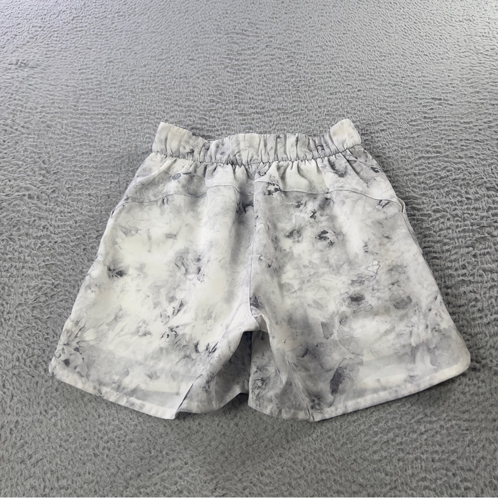 Lululemon Shorts Womens 0 Marble White Elastic Waist Athletic Running Gym Yoga - Picture 2 of 9